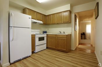 best garden style one bedroom and two bedroom rental apartments at brighton arms apartments in neptune city, nj near jersey shore